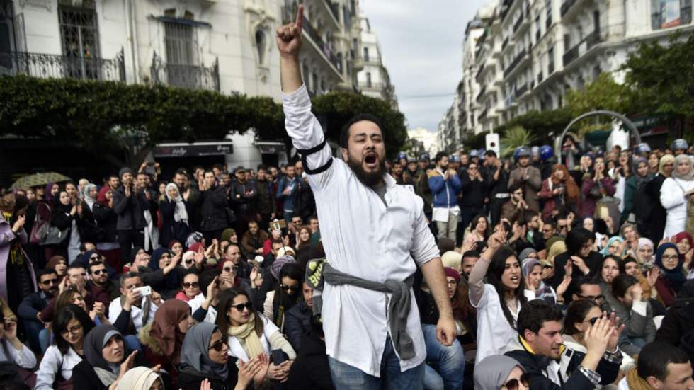 Algérie : les médecins résidents en grève rejettent des propositions du gouvernement