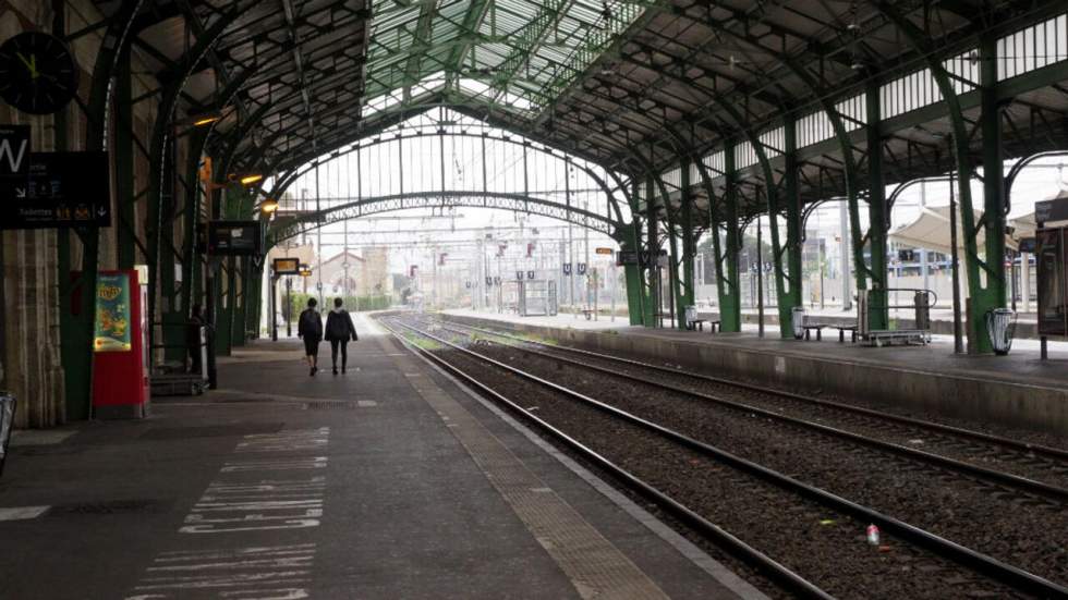 France : grève très suivie, alors que l'Assemblée débat de la réforme de la SNCF