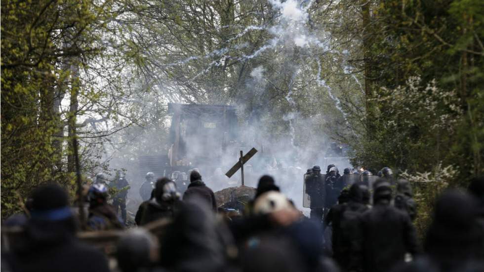 NDDL : affrontements sur la ZAD en marge du rassemblement des opposants