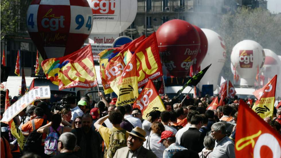 France : plus de 100 000 manifestants mobilisés contre la politique d'Emmanuel Macron