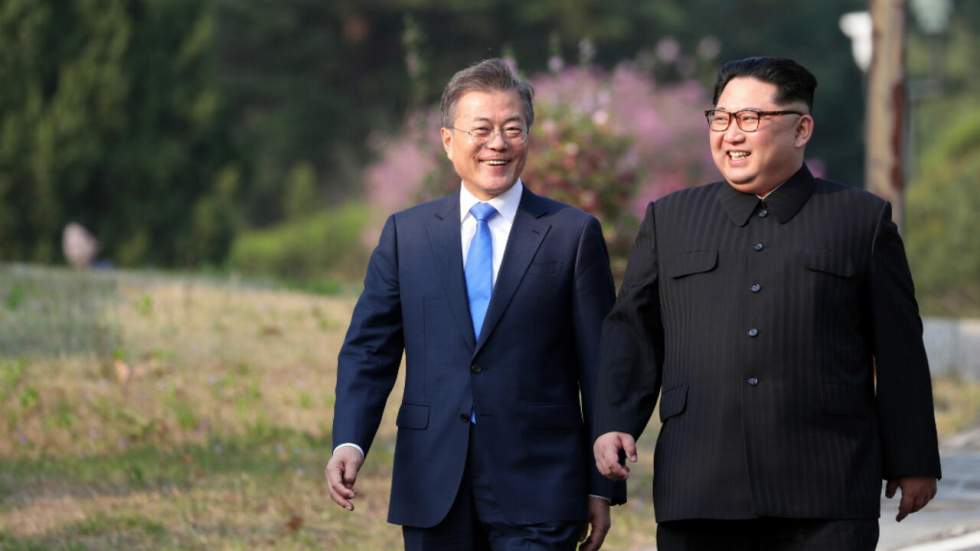 Sommet intercoréen : Pyongyang célèbre une rencontre qui ouvre "une nouvelle ère" Sommet intercoréen : Pyongyang célèbre une rencontre qui ouvre "une nouvelle ère"
