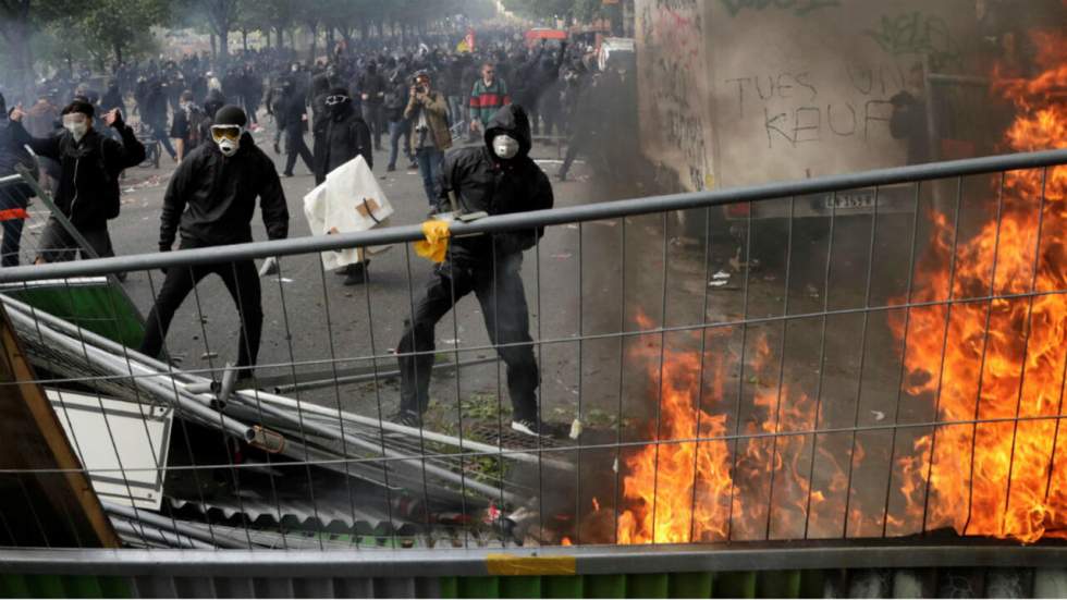 Défilés du 1er-Mai : la manifestation dégénère à Paris