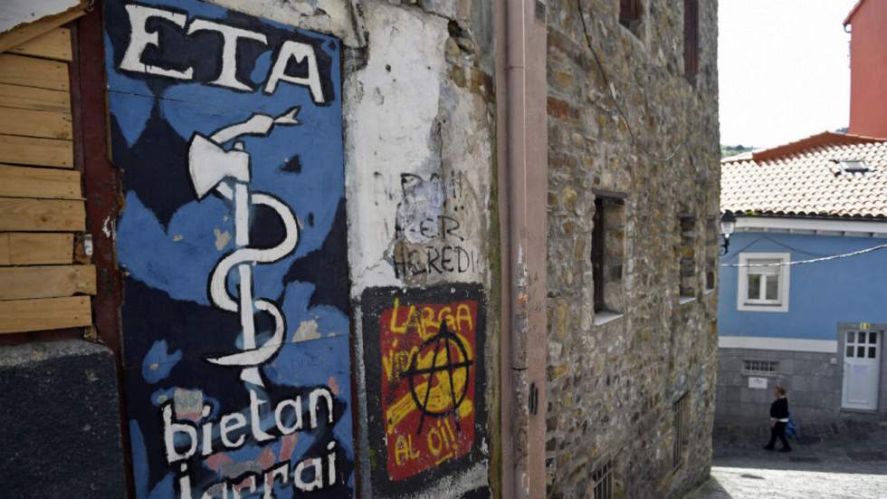 Pays basque : l'ETA annonce sa dissolution dans une lettre Pays basque : l'ETA annonce sa dissolution dans une lettre