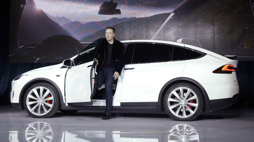 Tesla est dans la tourmente financière, mais Elon Musk se montre confiant dans l'avenir