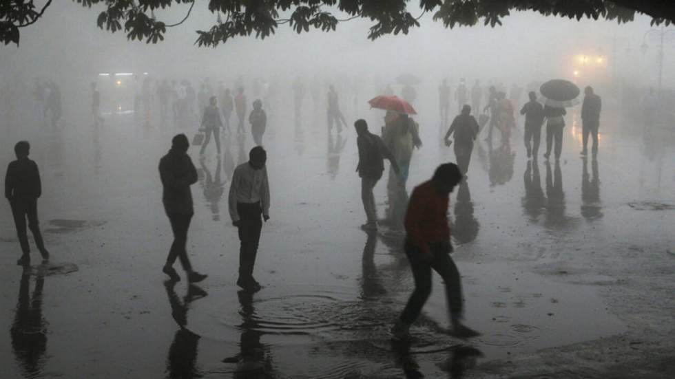 Lourd bilan après le passage de tempêtes de sable dévastatrices en Inde