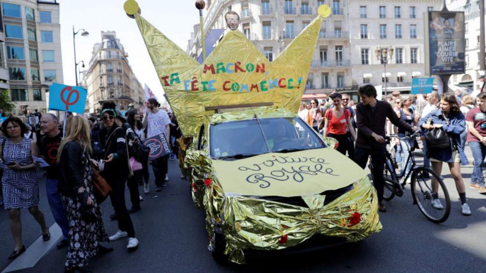 France : plusieurs dizaines de milliers de manifestants pour la "Fête à Macron"