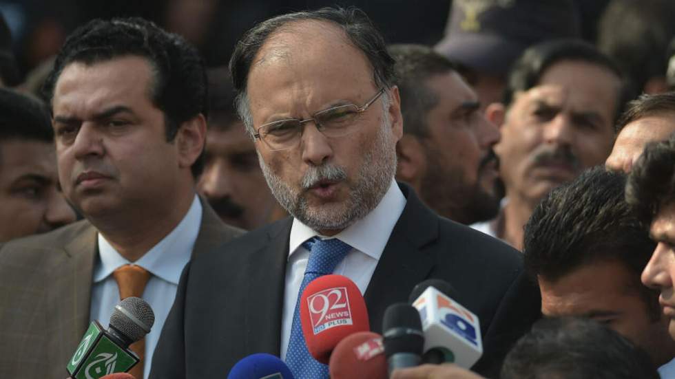 Le ministre pakistanais de l'Intérieur Ahsan Iqbal blessé lors d'une attaque Le ministre pakistanais de l'Intérieur Ahsan Iqbal blessé lors d'une attaque