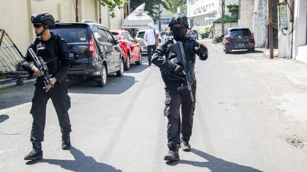 Indonésie : attentat-suicide à Surabaya contre une base de police