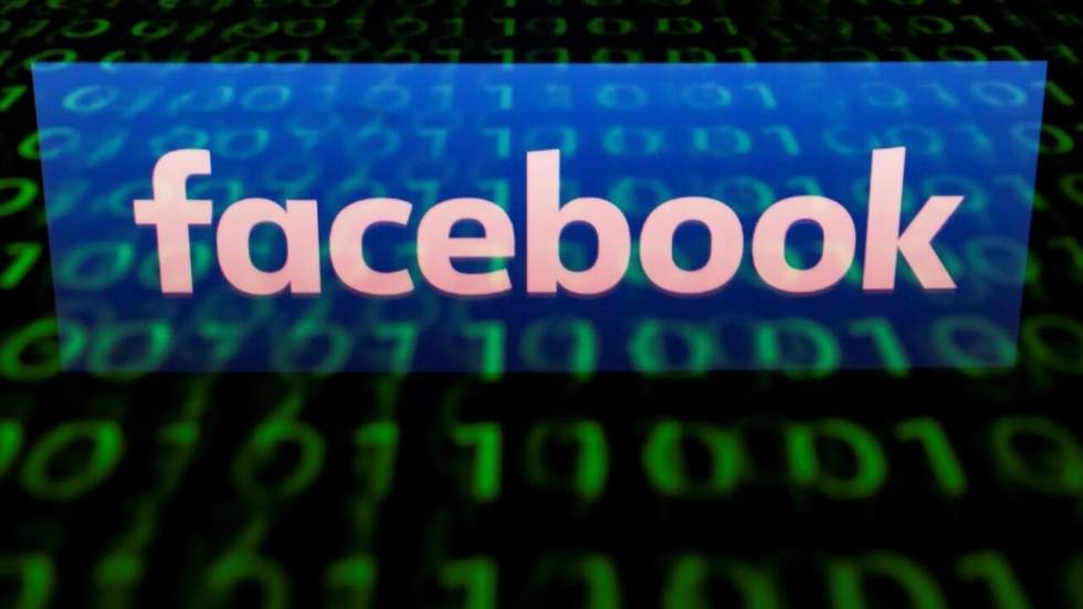 Facebook a fermé 583 millions de faux comptes en trois mois