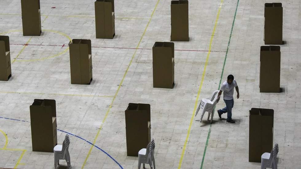 Reportages : les grands enjeux de l'élection présidentielle colombienne