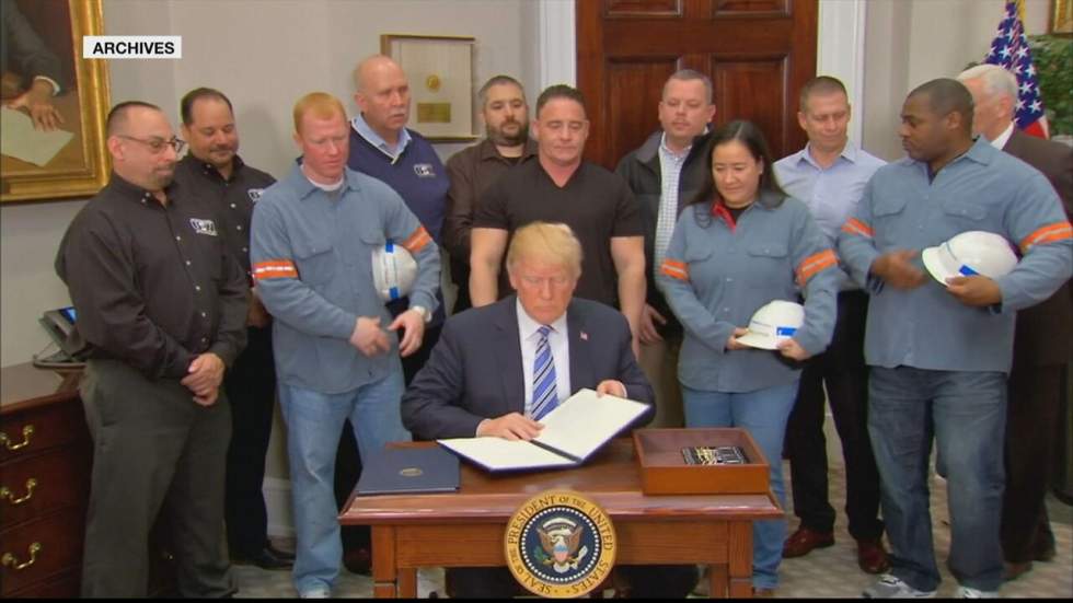 Taxes sur l'acier et l'aluminium : Donald Trump déclare la guerre commerciale à l'Europe Taxes sur l'acier et l'aluminium : Donald Trump déclare la guerre commerciale à l'Europe