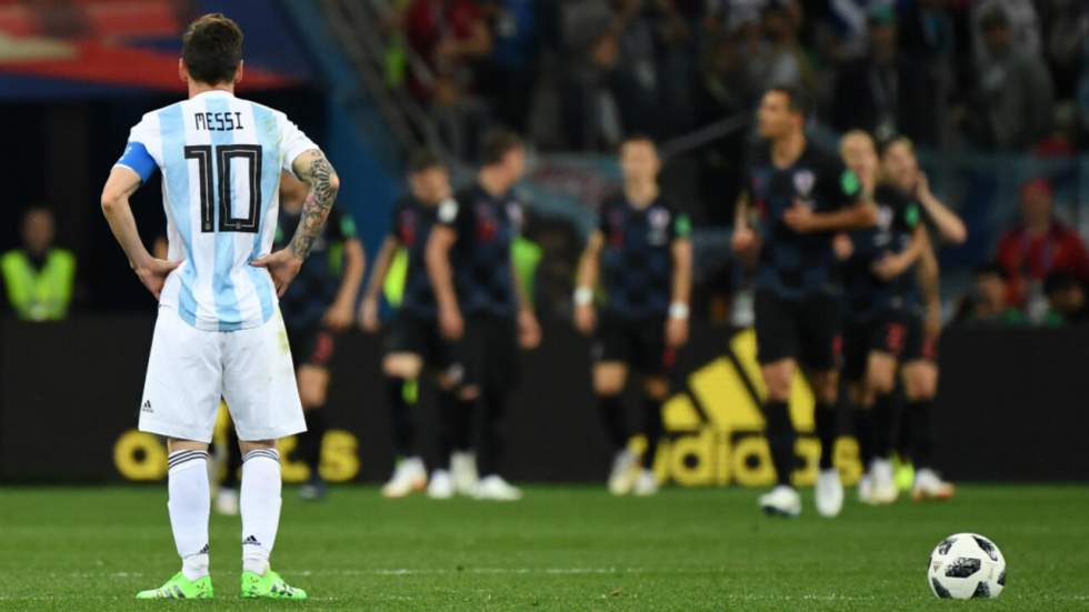 Mondial-2018 : la Croatie se qualifie en humiliant une Argentine en grand danger