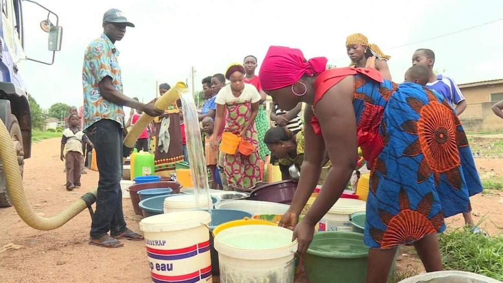 Côte d'Ivoire : l'eau coule à nouveau des robinets à Bouaké