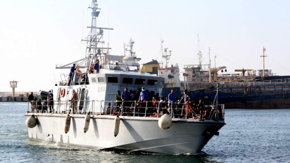 Près d'un millier de migrants interceptés par les garde-côtes libyens Près d'un millier de migrants interceptés par les garde-côtes libyens