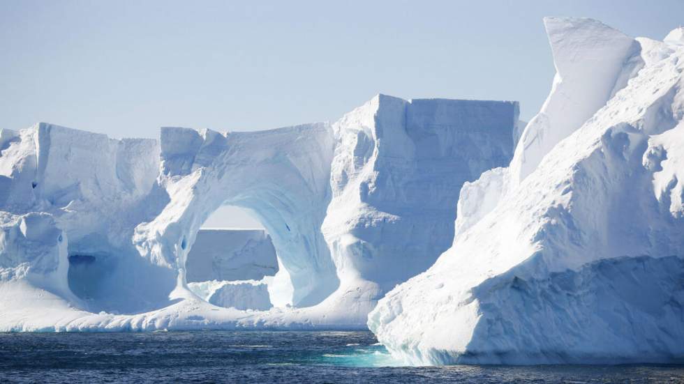 Tracter un énorme iceberg depuis l'Antarctique : le plan fou d'un expert contre la pénurie d'eau sud-africaine