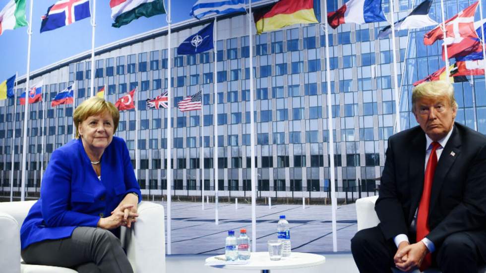 Sommet de l'Otan : Trump et Merkel affichent une unité de façade Sommet de l'Otan : Trump et Merkel affichent une unité de façade
