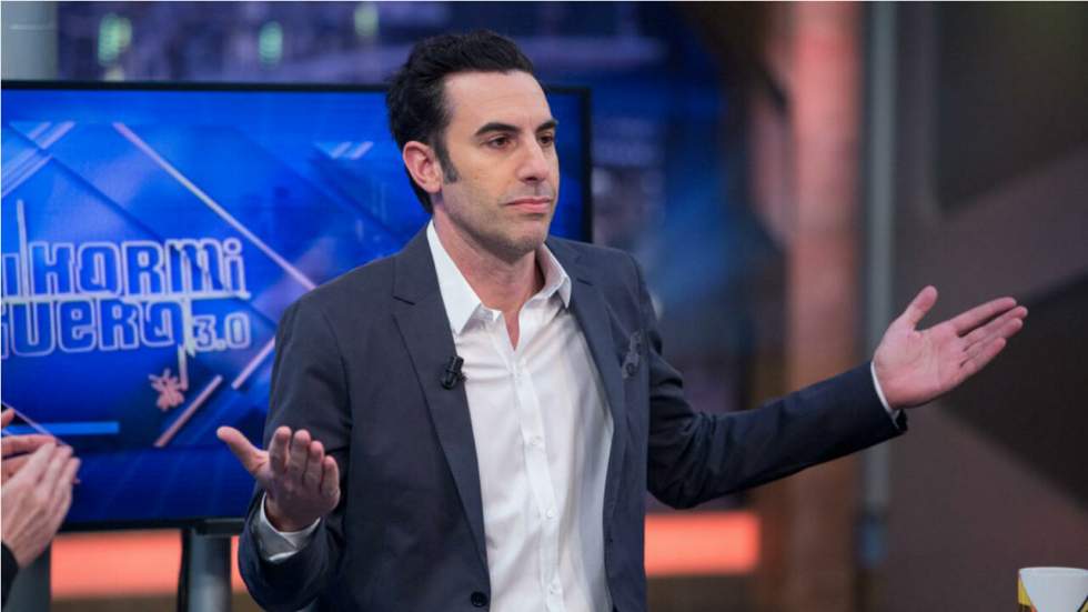Sarah Palin n'est que la première victime de Sacha Baron Cohen dans sa série provocante "Who is America?" Sarah Palin n'est que la première victime de Sacha Baron Cohen dans sa série provocante "Who is America?"