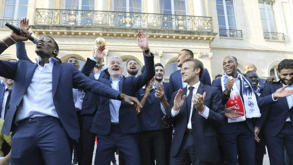 Mondial-2018 : les Bleus accueillis en vainqueurs sur les Champs, puis à l'Élysée