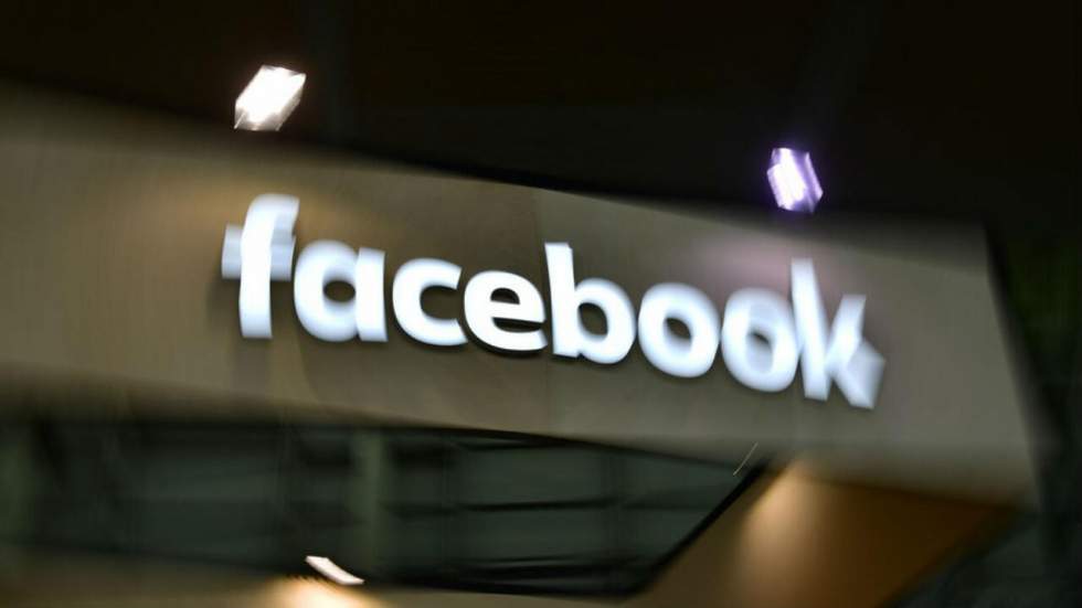 Facebook est en train de construire un réseau de satellites appelé Athena Facebook est en train de construire un réseau de satellites appelé Athena