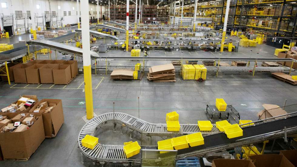 Manque d’eau, blessures : dans les entrepôts d’Amazon du Royaume-Uni, le Prime Day aurait suscité une vague de plaintes des employés