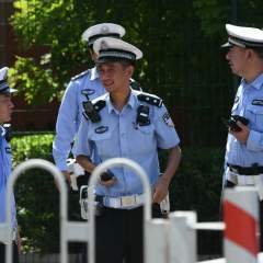 Un homme provoque une explosion devant l'ambassade des États-Unis à Pékin Un homme provoque une explosion devant l'ambassade des États-Unis à Pékin