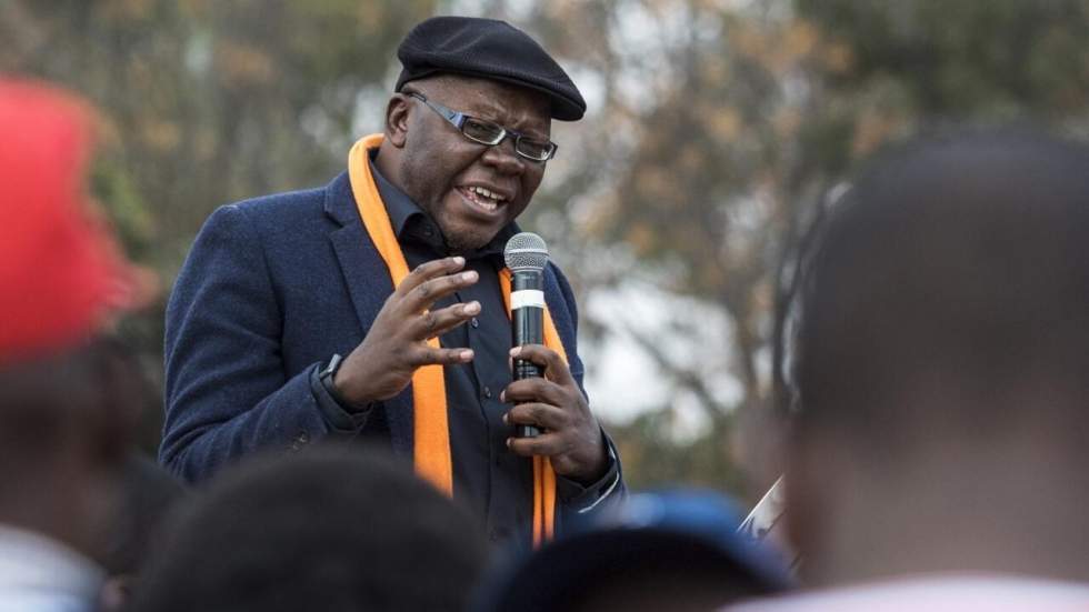 L'opposant Tendai Biti libéré sous caution au Zimbabwe L'opposant Tendai Biti libéré sous caution au Zimbabwe