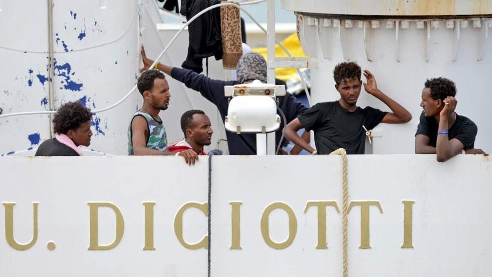 Migrants du Diciotti : l'Italie lance un ultimatum à la Commission européenne Migrants du Diciotti : l'Italie lance un ultimatum à la Commission européenne