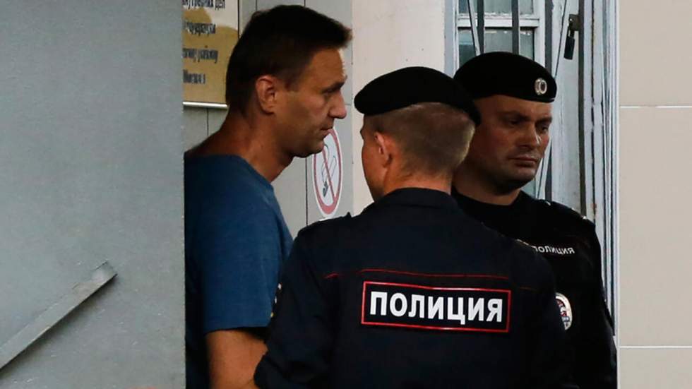 Russie : l'opposant Alexeï Navalny interpellé et blessé légèrement