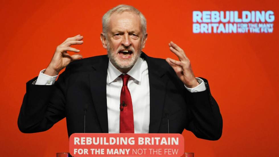 Royaume-Uni : le travailliste Jeremy Corbyn se voit prendre le pouvoir dans un an Royaume-Uni : le travailliste Jeremy Corbyn se voit prendre le pouvoir dans un an
