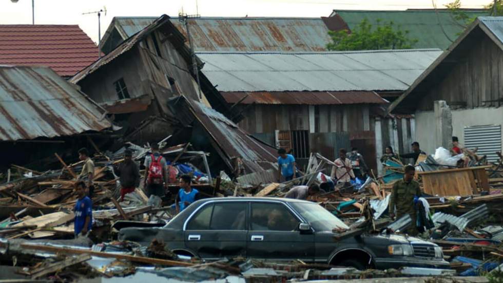 En Indonésie : le tsunami sur les îles Célèbes fait au moins 384 morts