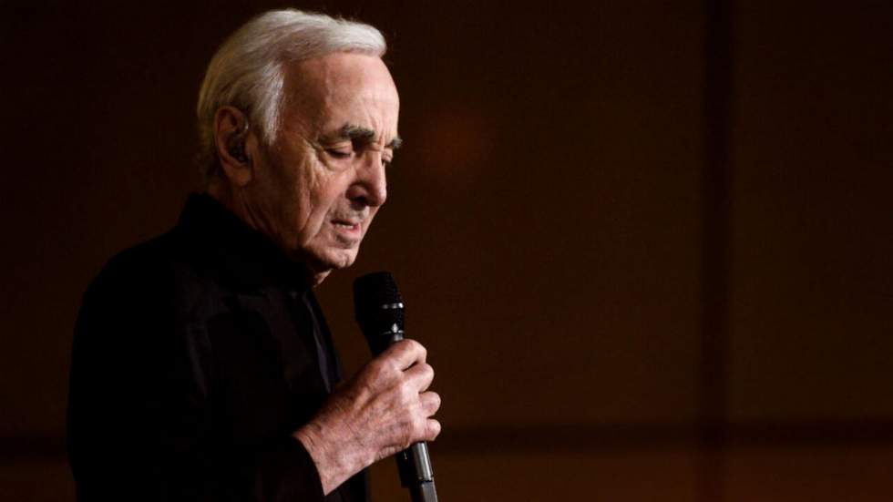 Le chanteur français Charles Aznavour est mort à l'âge de 94 ans