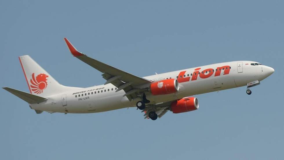 Un avion de Lion Air s'abîme au large des côtes indonésiennes