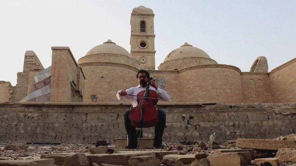 Le violoncelliste Karim Wasfi veut reconstruire Mossoul par la musique