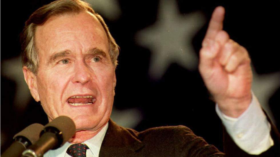 George Bush père, de la fin de la guerre froide à "tempête du désert"