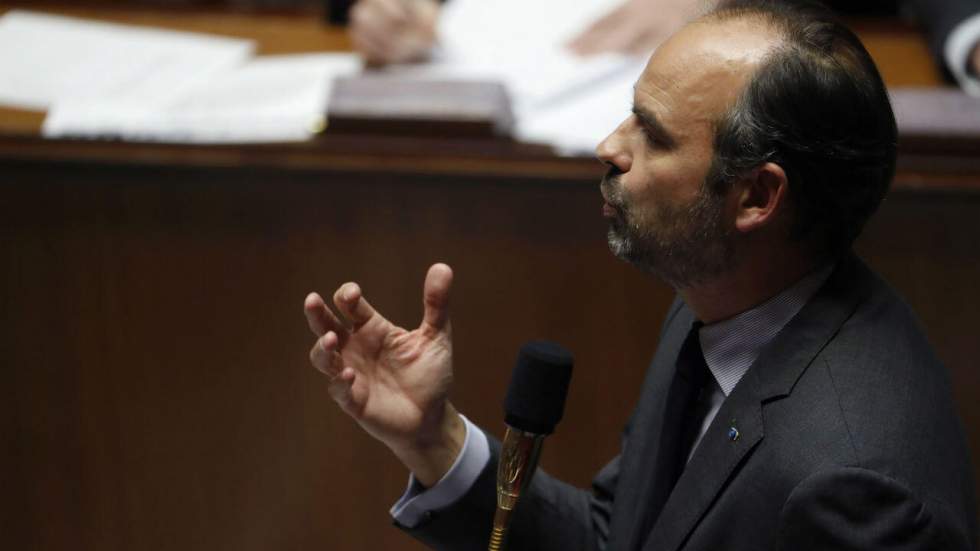 Gilets jaunes : Édouard Philippe défend son plan de crise devant les députés