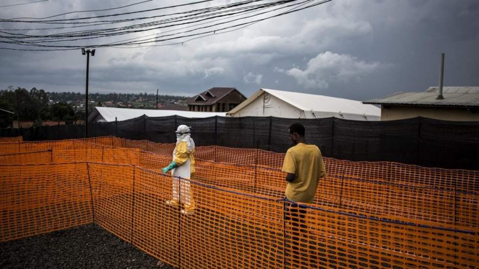 Plus de 300 morts d'Ebola en RD Congo, l'épidémie circonscrite pour le moment