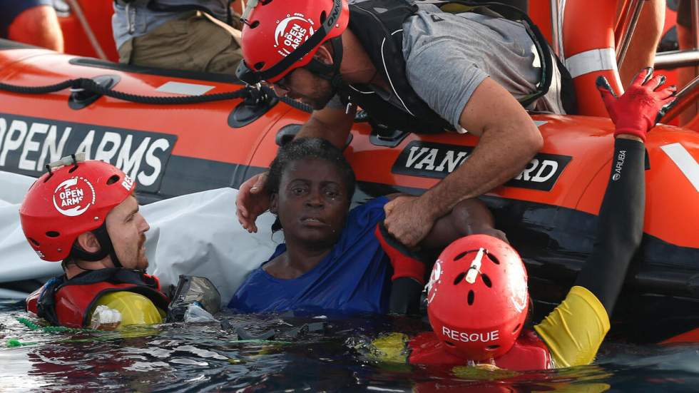 L'Italie refuse d'ouvrir son port à un navire transportant 310 migrants