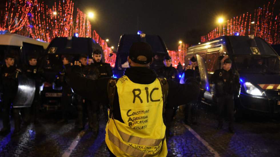 Acte XI : les Gilets jaunes lancent la première Nuit jaune Acte XI : les Gilets jaunes lancent la première Nuit jaune