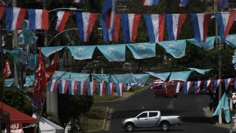 La fin de la misère et de la violence au Salvador, au coeur des promesses de la présidentielle La fin de la misère et de la violence au Salvador, au coeur des promesses de la présidentielle