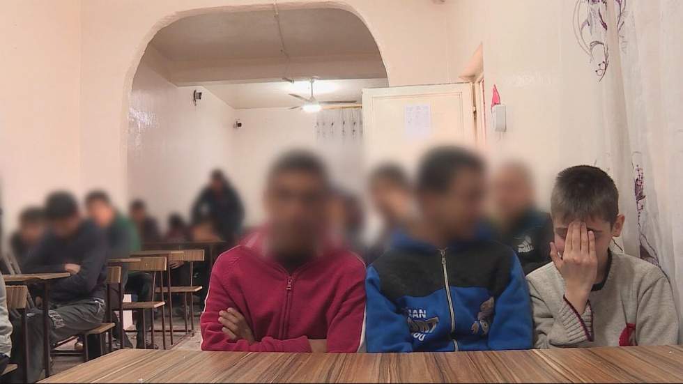 En Syrie, comment "désendoctriner" les enfants sortis des zones de combat ? En Syrie, comment "désendoctriner" les enfants sortis des zones de combat ?