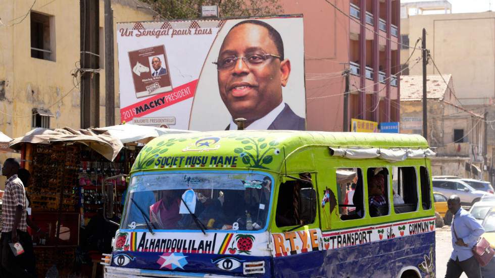 Au Sénégal, l'opposition dans l'ombre du bilan économique "positif" de Macky Sall Au Sénégal, l'opposition dans l'ombre du bilan économique "positif" de Macky Sall