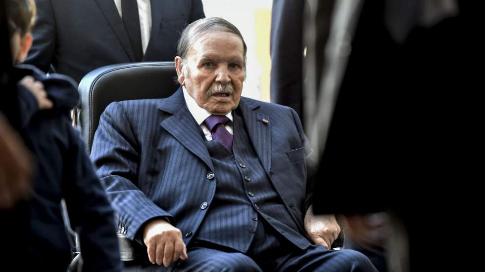 Algérie : dans la presse et dans la rue, la candidature de Bouteflika divise