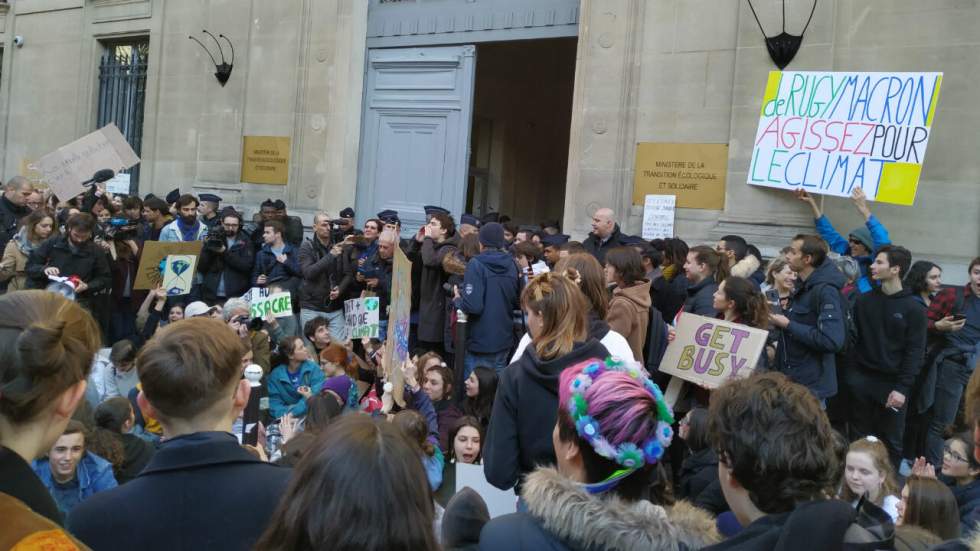 Les jeunes en grève pour le climat veulent "montrer qu’en France aussi, on se bouge"