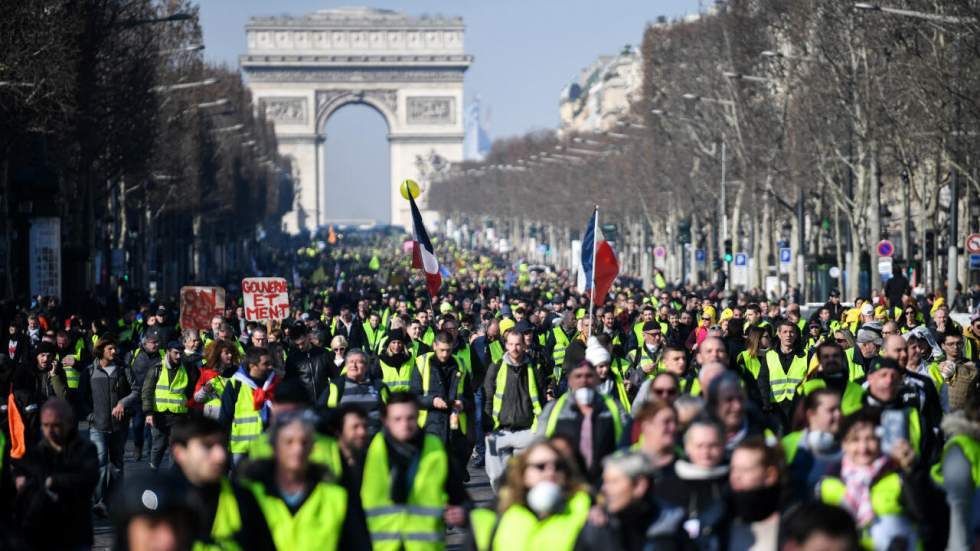 Les Gilets jaunes mobilisés pour l'acte XIV, tollé après des injures antisémites