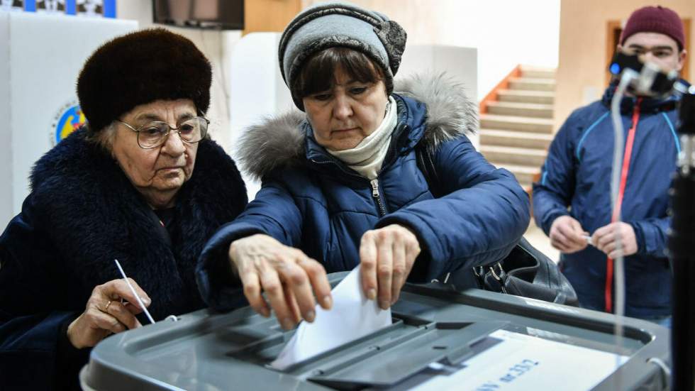 Les pro-Russes en tête des législatives en Moldavie, un échec pour l'UE