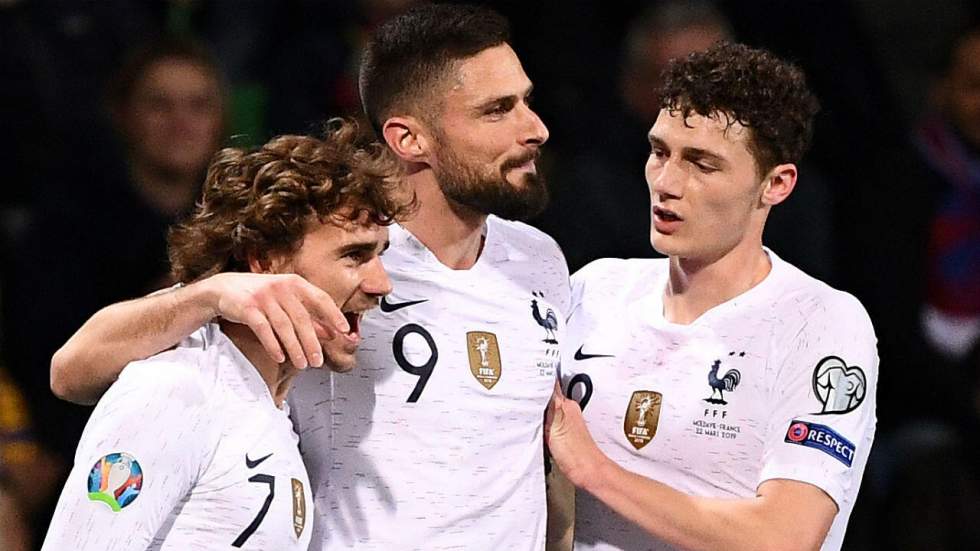 Euro-2020 : sans forcer, les Bleus s'imposent largement en Moldavie