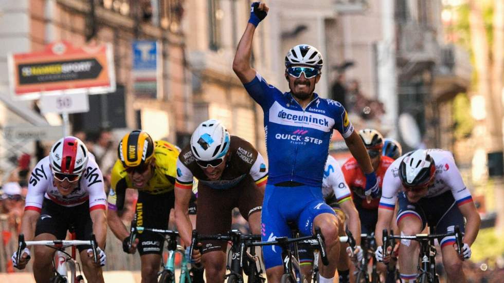 Cyclisme : le Français Alaphilippe remporte le "monument" Milan-Sanremo