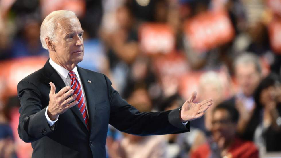 Accusé de gestes déplacés, l’ancien vice-président américain Joe Biden promet d’être "plus attentif"