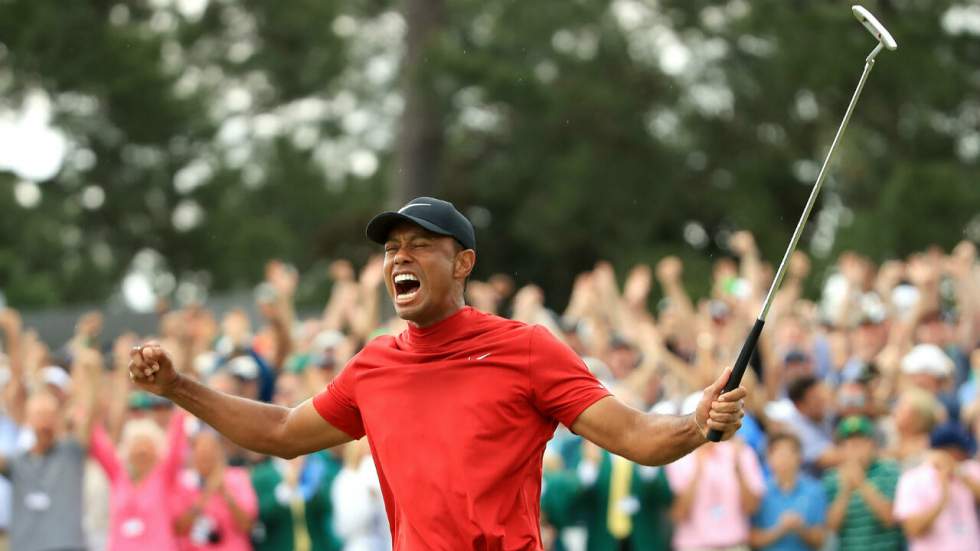 Golf : Tiger Woods remporte son 15e titre du Grand Chelem après onze ans d’attente