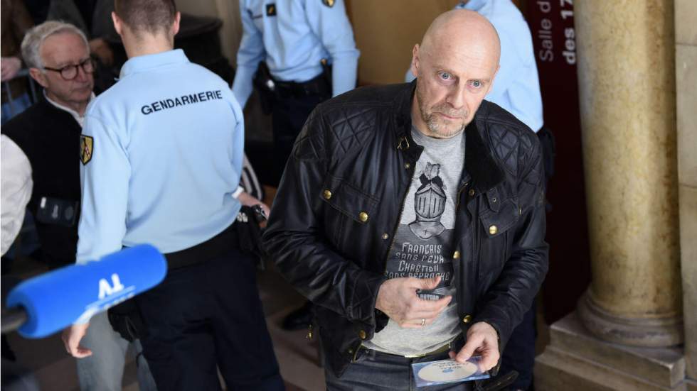 L’essayiste d’extrême droite Alain Soral condamné à un an ferme pour négationnisme L’essayiste d’extrême droite Alain Soral condamné à un an ferme pour négationnisme